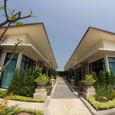 Med Room Korat Nakhonratchasima Zewnętrze zdjęcie