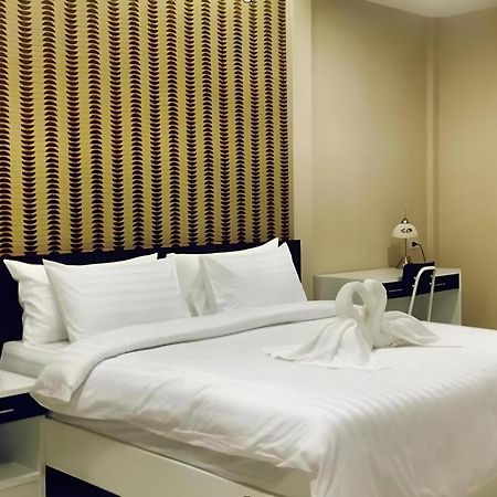 Med Room Korat Nakhonratchasima Zewnętrze zdjęcie
