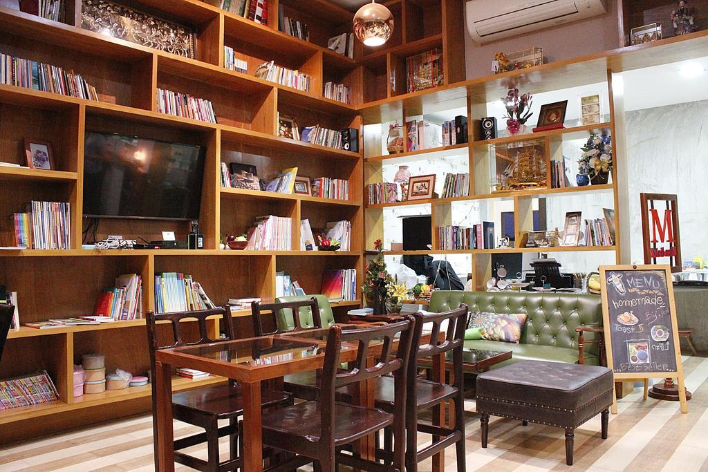 Med Room Korat Nakhonratchasima Zewnętrze zdjęcie