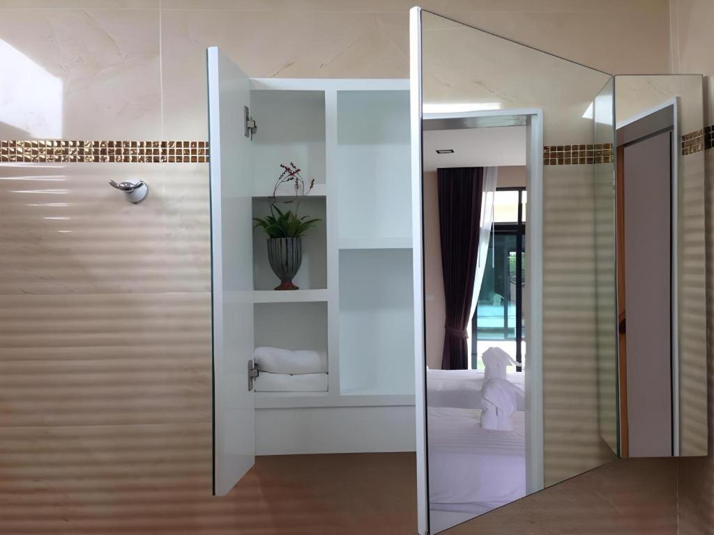 Med Room Korat Nakhonratchasima Zewnętrze zdjęcie
