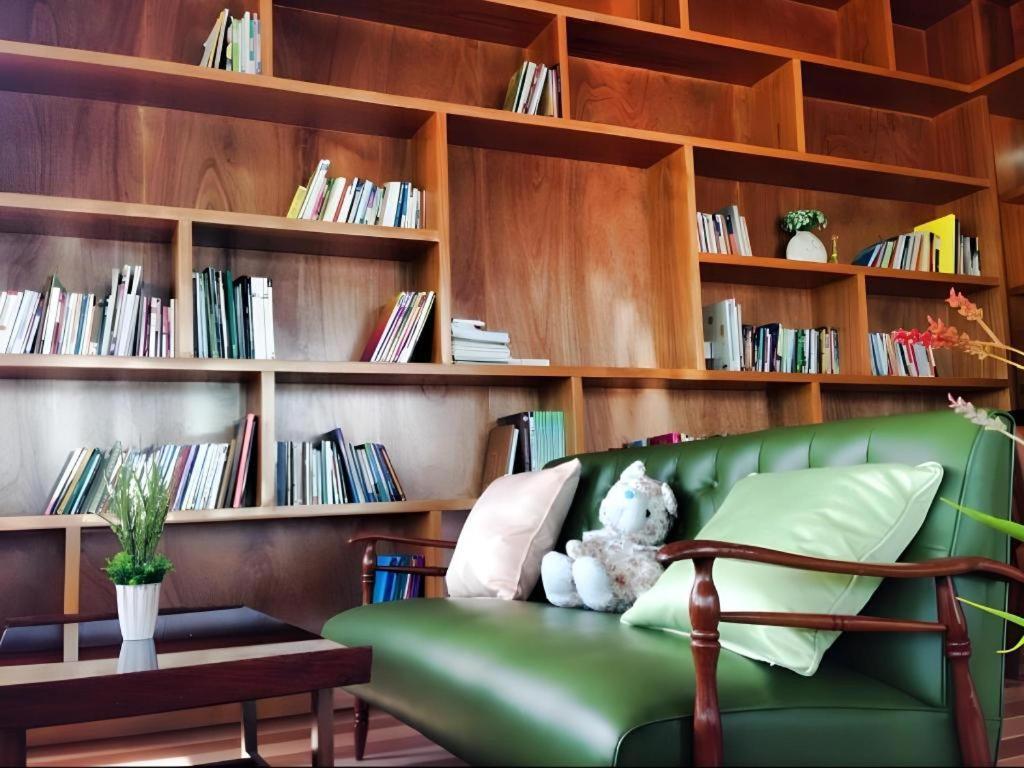 Med Room Korat Nakhonratchasima Zewnętrze zdjęcie