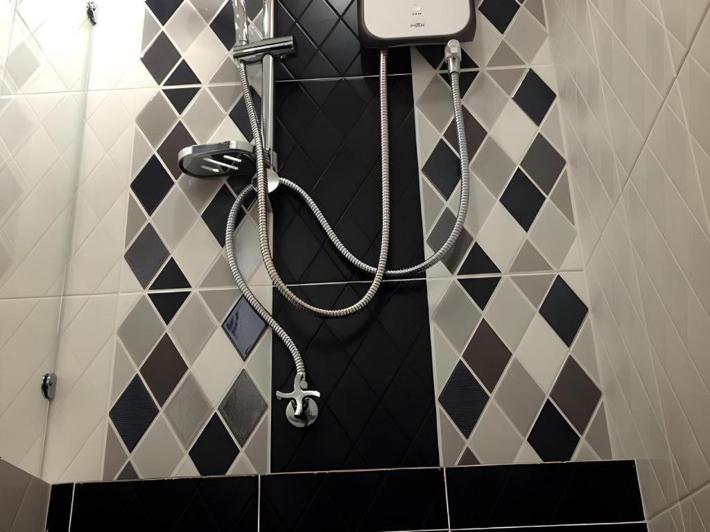 Med Room Korat Nakhonratchasima Zewnętrze zdjęcie