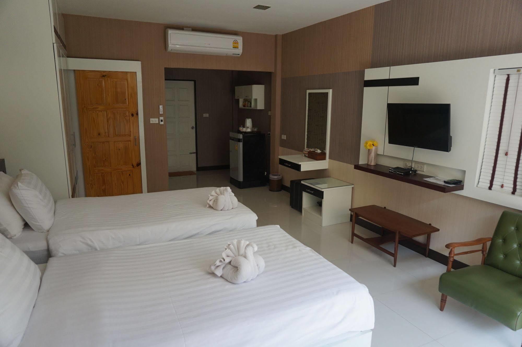 Med Room Korat Nakhonratchasima Zewnętrze zdjęcie